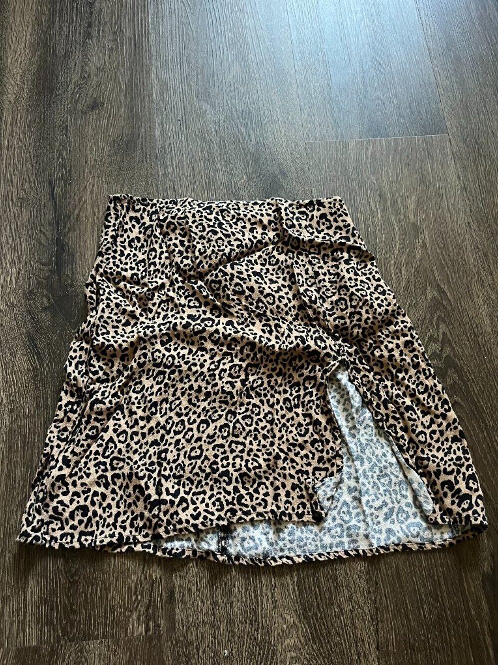 Reformation Cheetah skirt <3